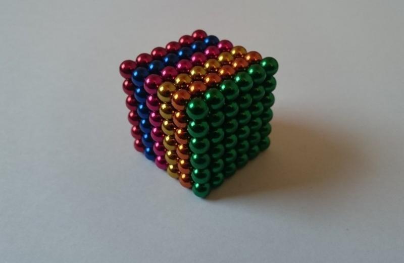Mainstream Joseph Banks karbonade Neocube 3D puzzel met magneetballetjes div kleuren - (3D) Puzzels - Vermaak  voor onderweg - Truckgadgets.nl