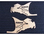 IVECO logo RVS voor om deurhendel heen